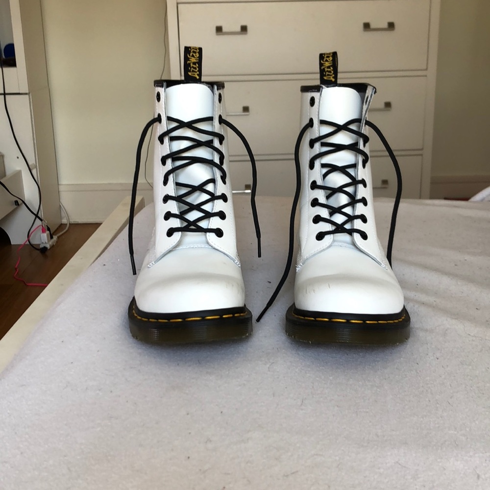White doc martens like new